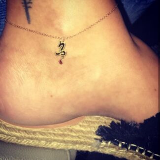 Capricorn Sign Anklet - 18K Gold